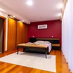 Casa Do Chino * Belinho